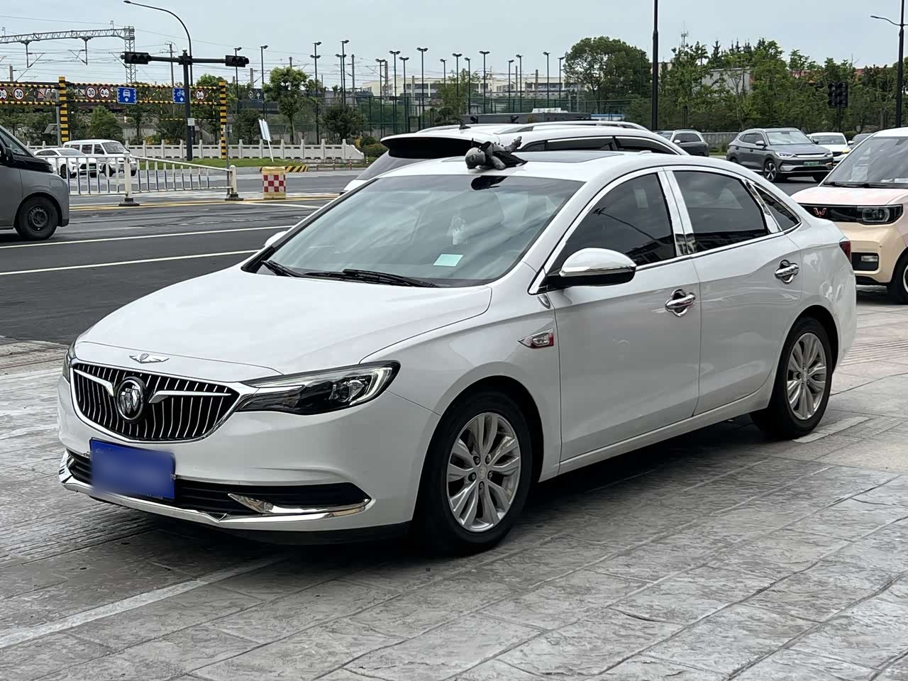 Excelle 2021 Facelift Classic 1.5L AT Elite