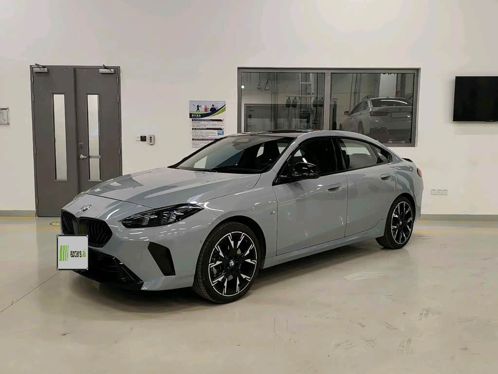 BMW2 Series 2025 225L M M Sport Night Package