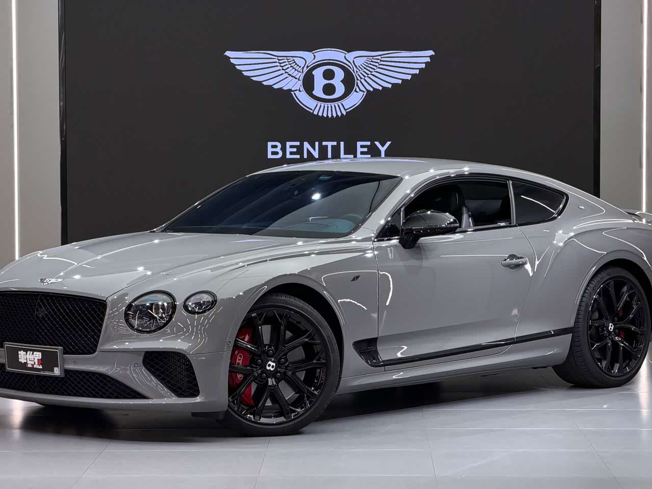 2024 4.0T GT S V8