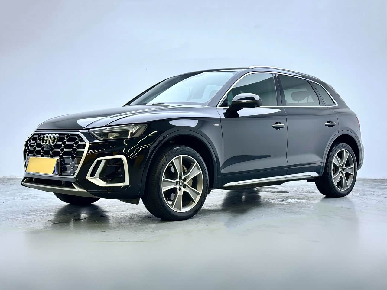 AudiQ5L 2022 Facelift 45T Luxury Dynamic
