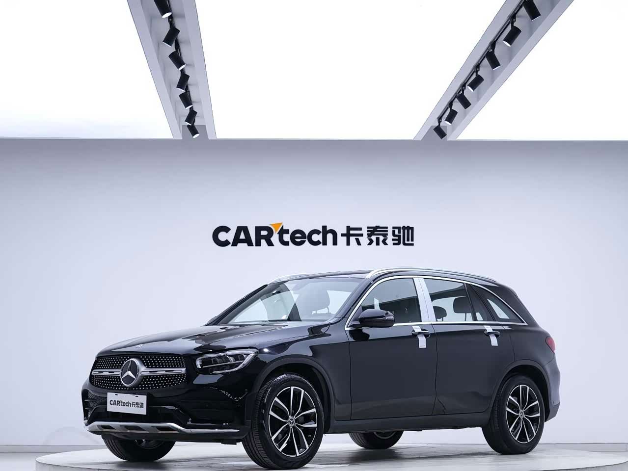 Mercedes-BenzGLC 2022 GLC 260 L 4MATIC Luxury