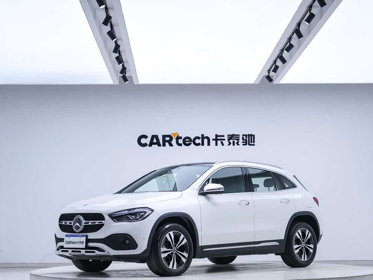 Mercedes-BenzGLA 2022 Facelift GLA 200