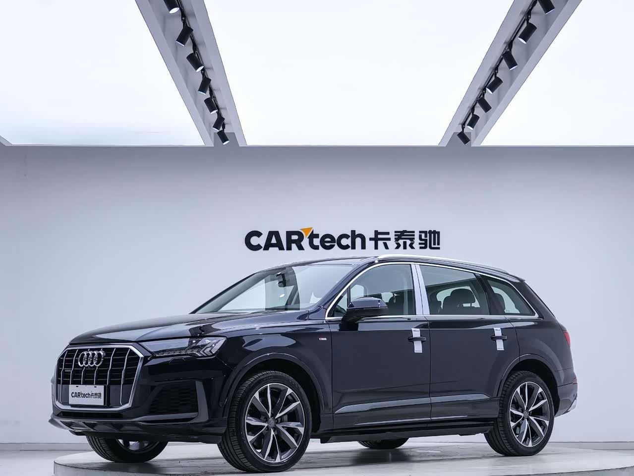 AudiQ7 2020 55 TFSI quattro S line Sport