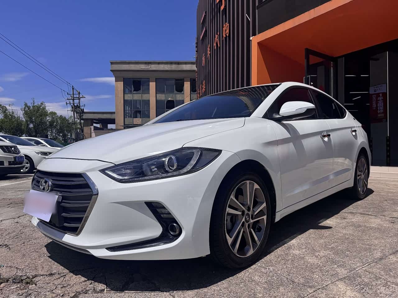 Elantra 2018 1.6L AT 15 Special