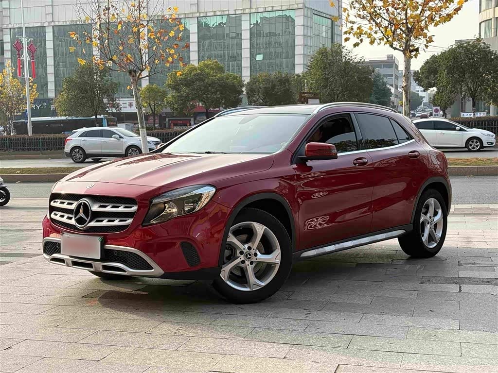 Mercedes-BenzGLA 2017 GLA 200 Dynamic