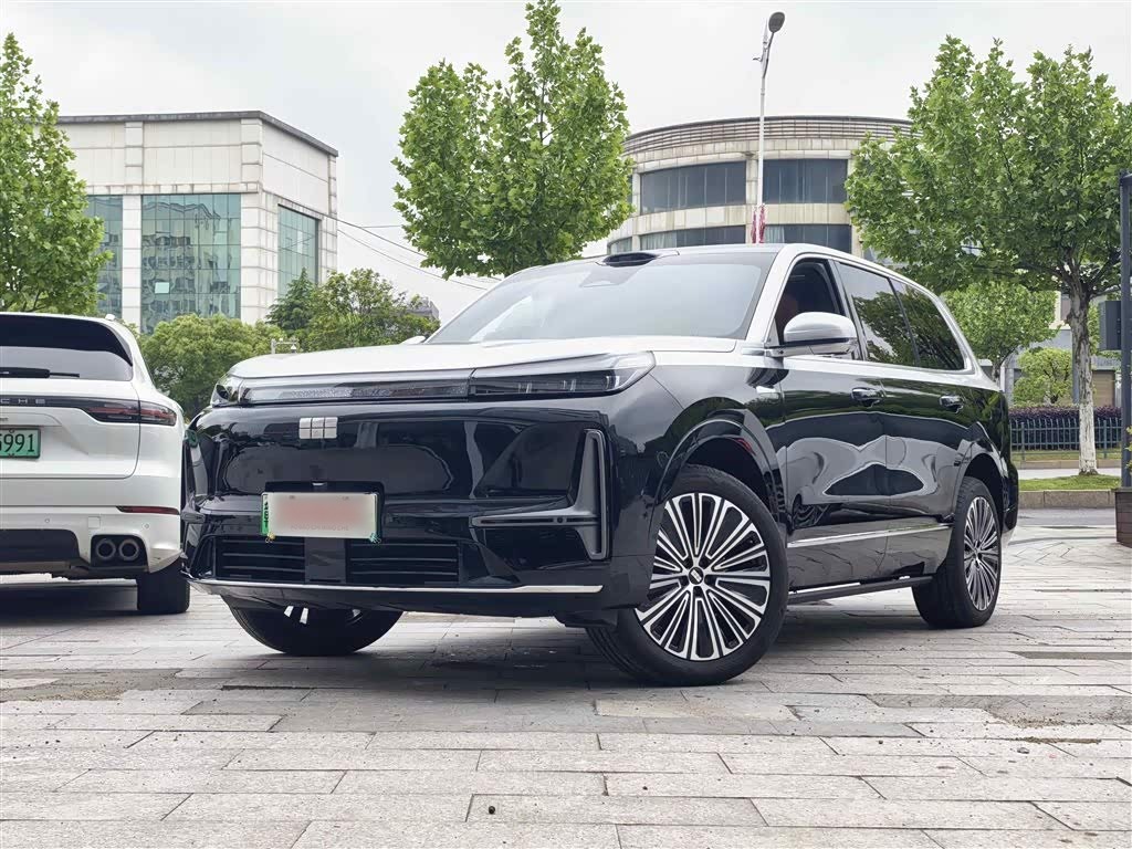 M9 2025 210km AWD Pilot