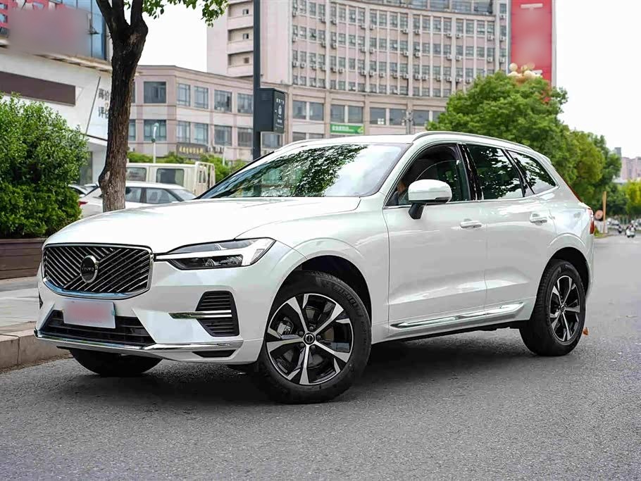 XC60 2026 B5 AWD Luxury