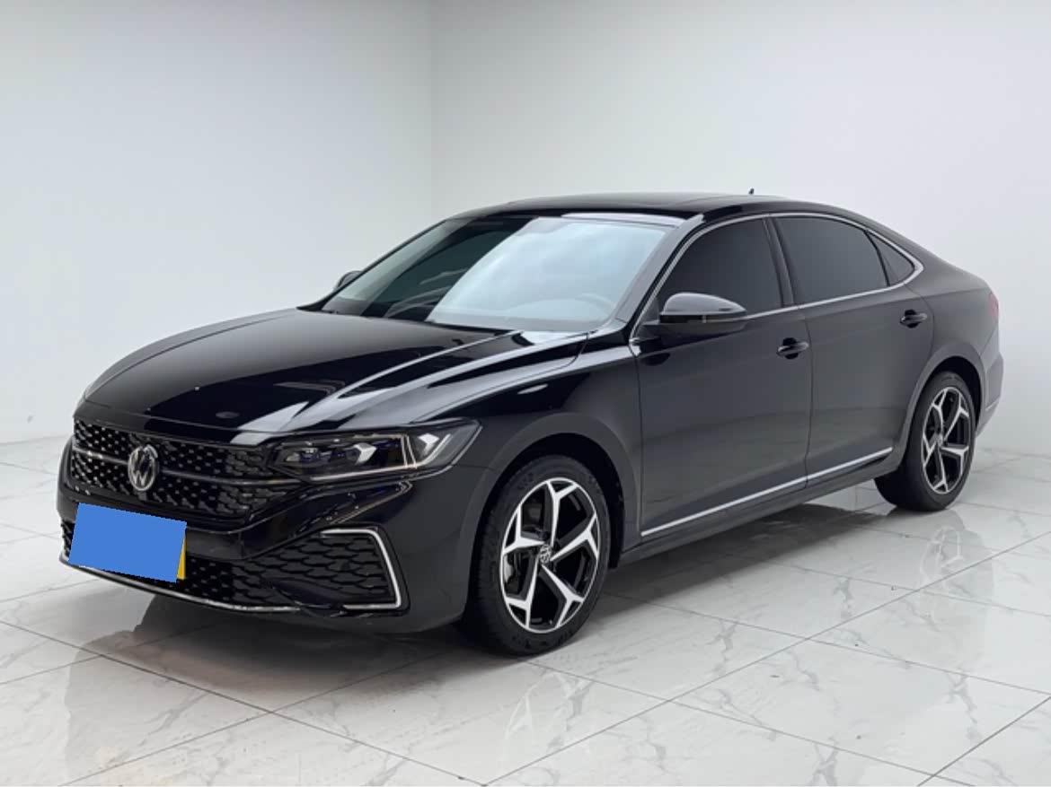 Passat 2025 330TSI Elite
