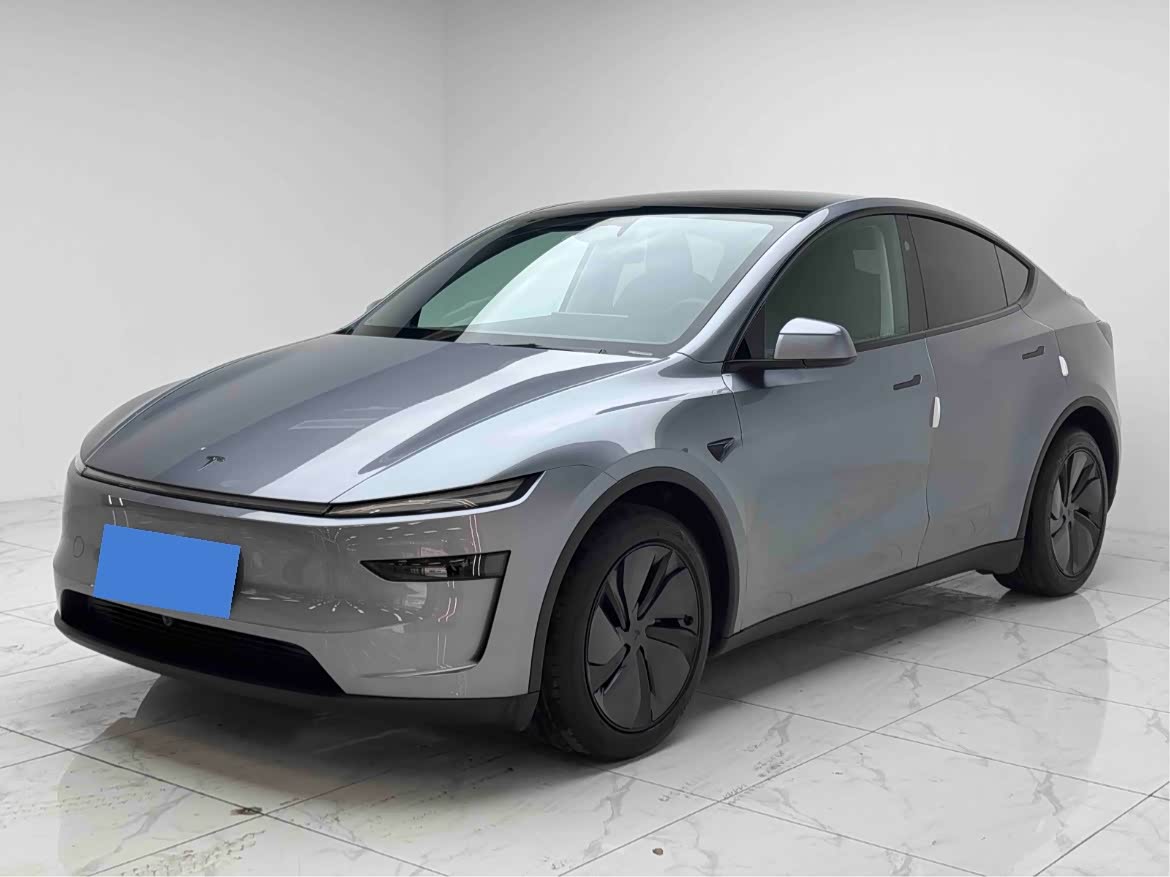 Model Y 2025 RWD