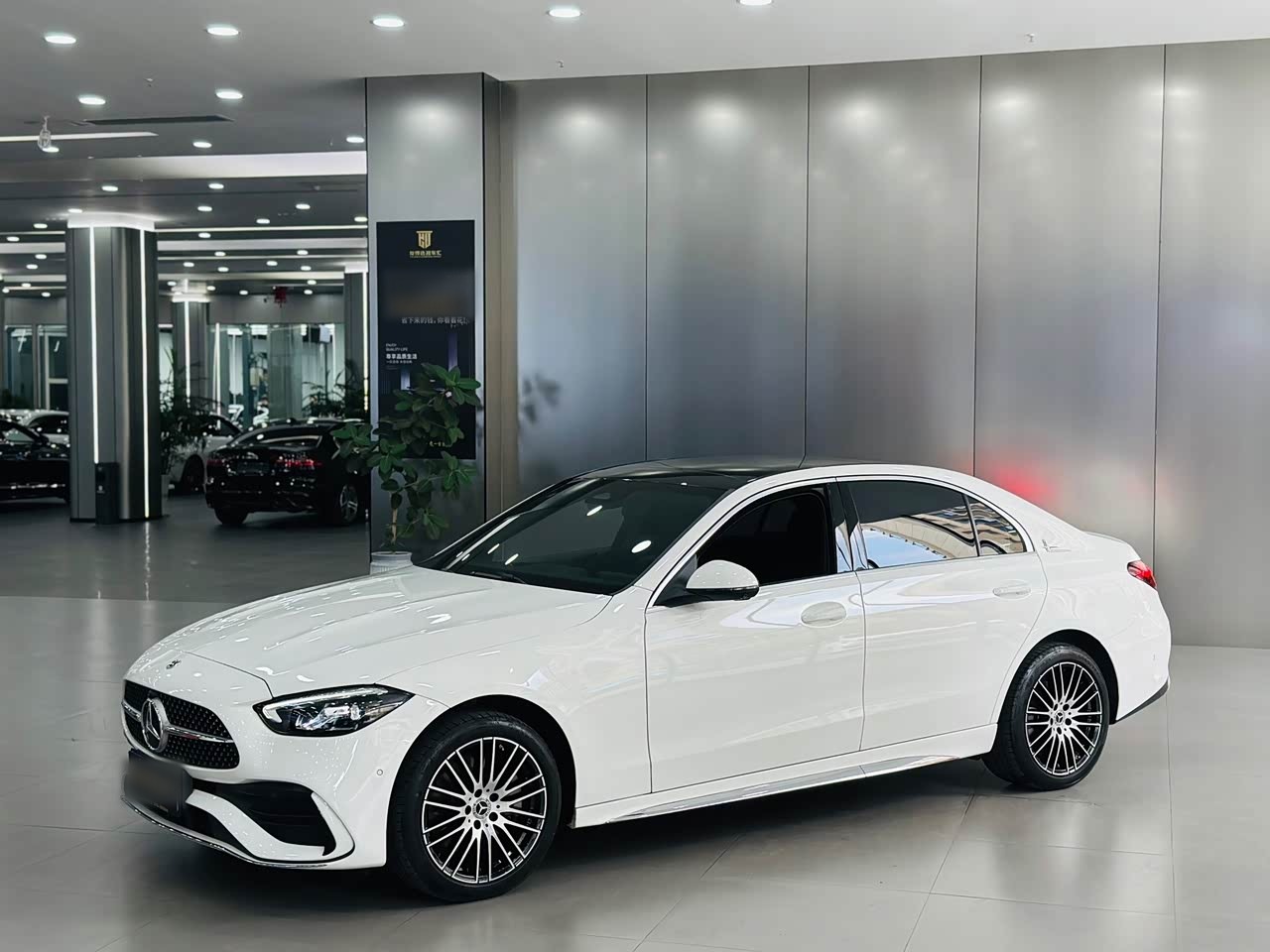 Mercedes-BenzC-Class 2025 C 260 L Sport
