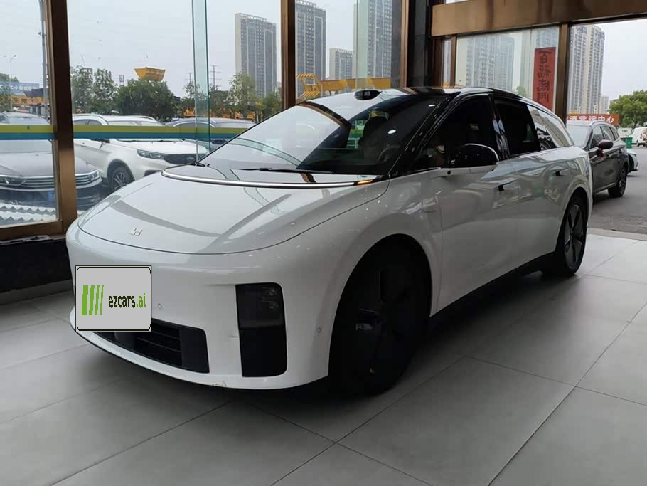i6 2025 RWD Standard