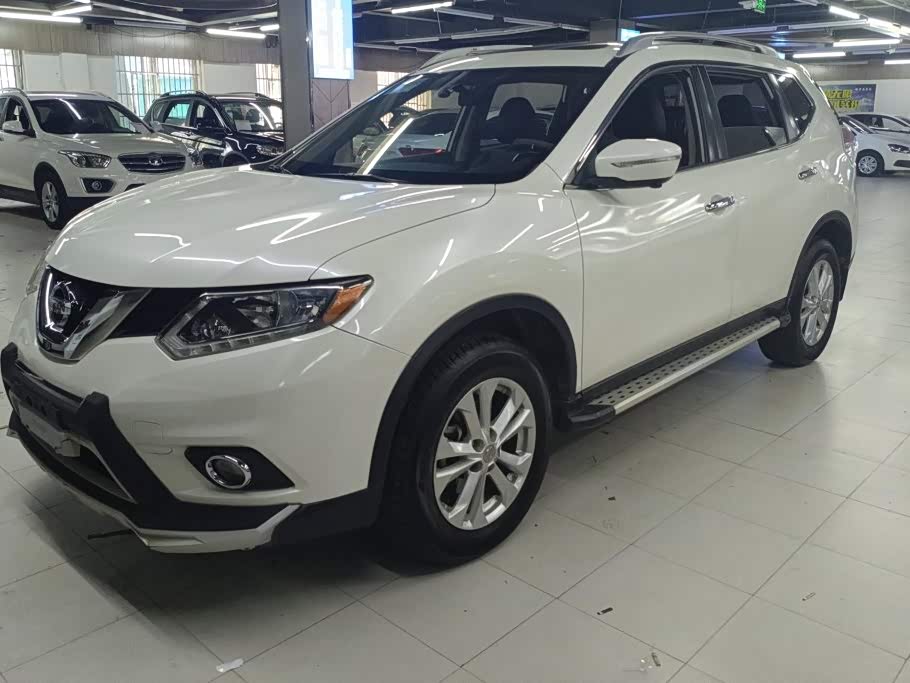 X-Trail 2015 2.0L CVT Comfort MAX 2WD