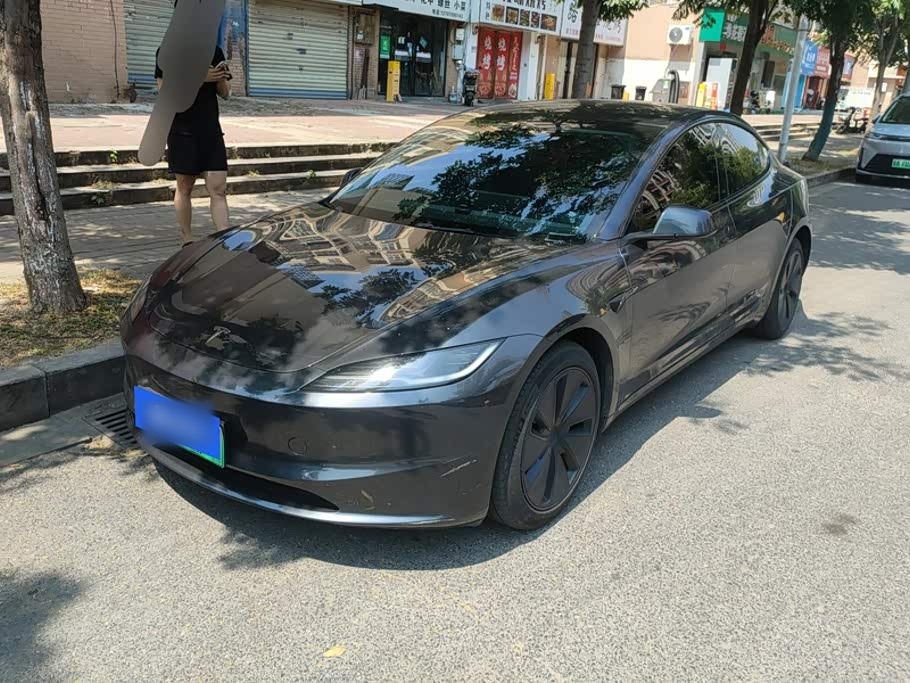 Model 3 2023 RWD