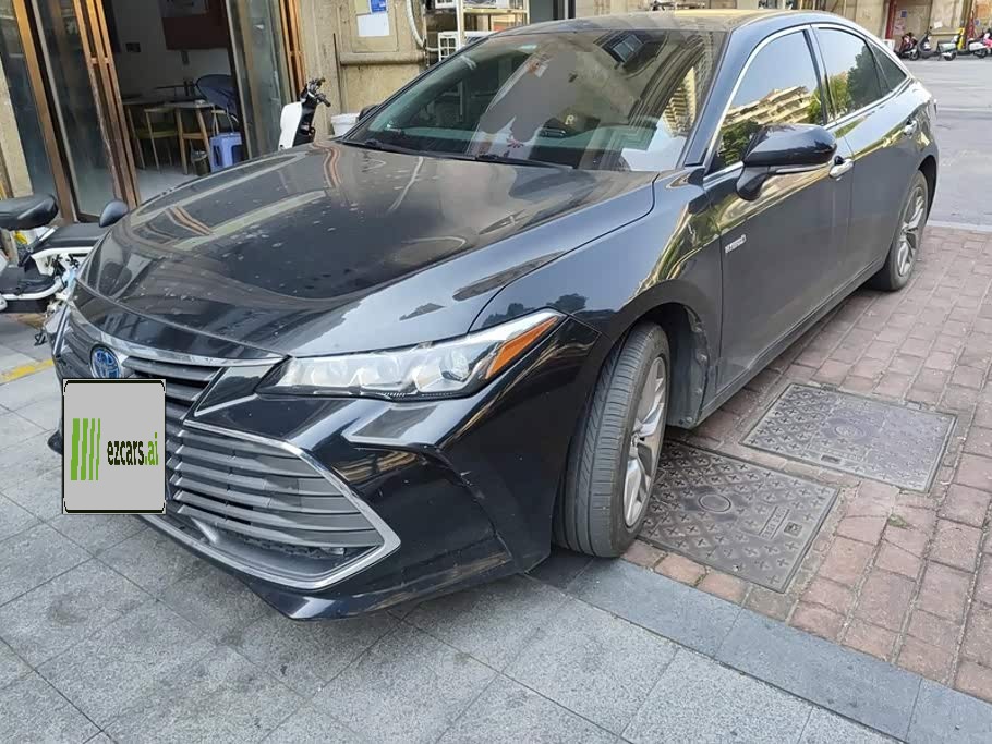 Avalon 2019 Hybrid 2.5L Luxury China VI