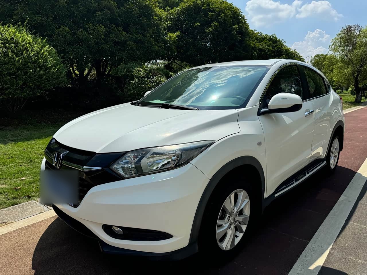 Vezel 2017 1.5L CVT RWD Comfort
