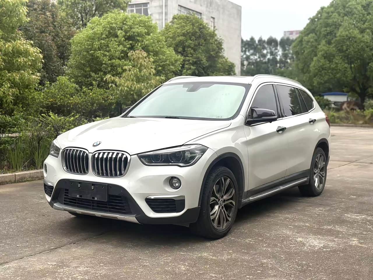 BMWX1 2019 sDrive20Li Leading