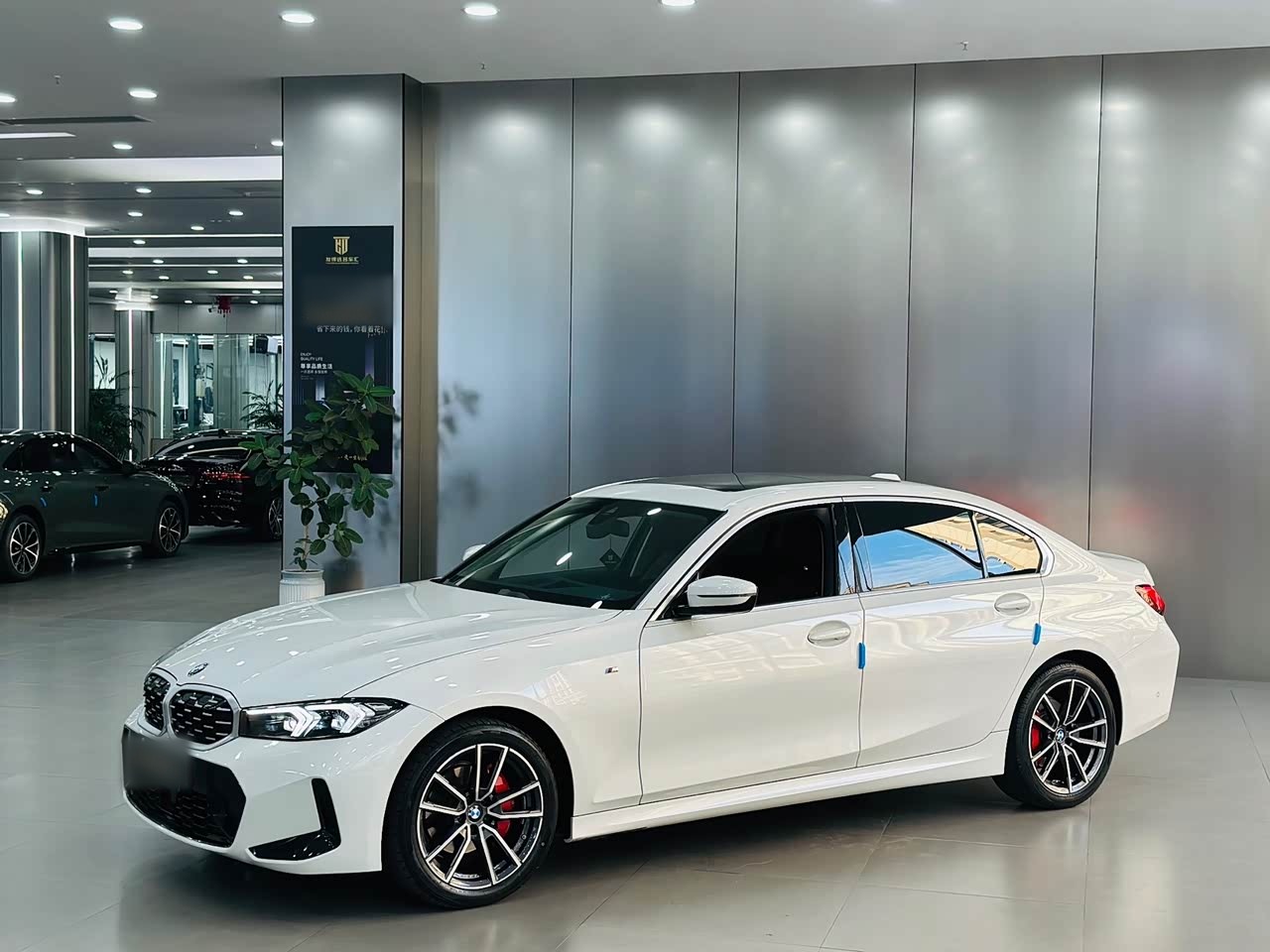 BMW3 Series 2025 325Li M Sport Package