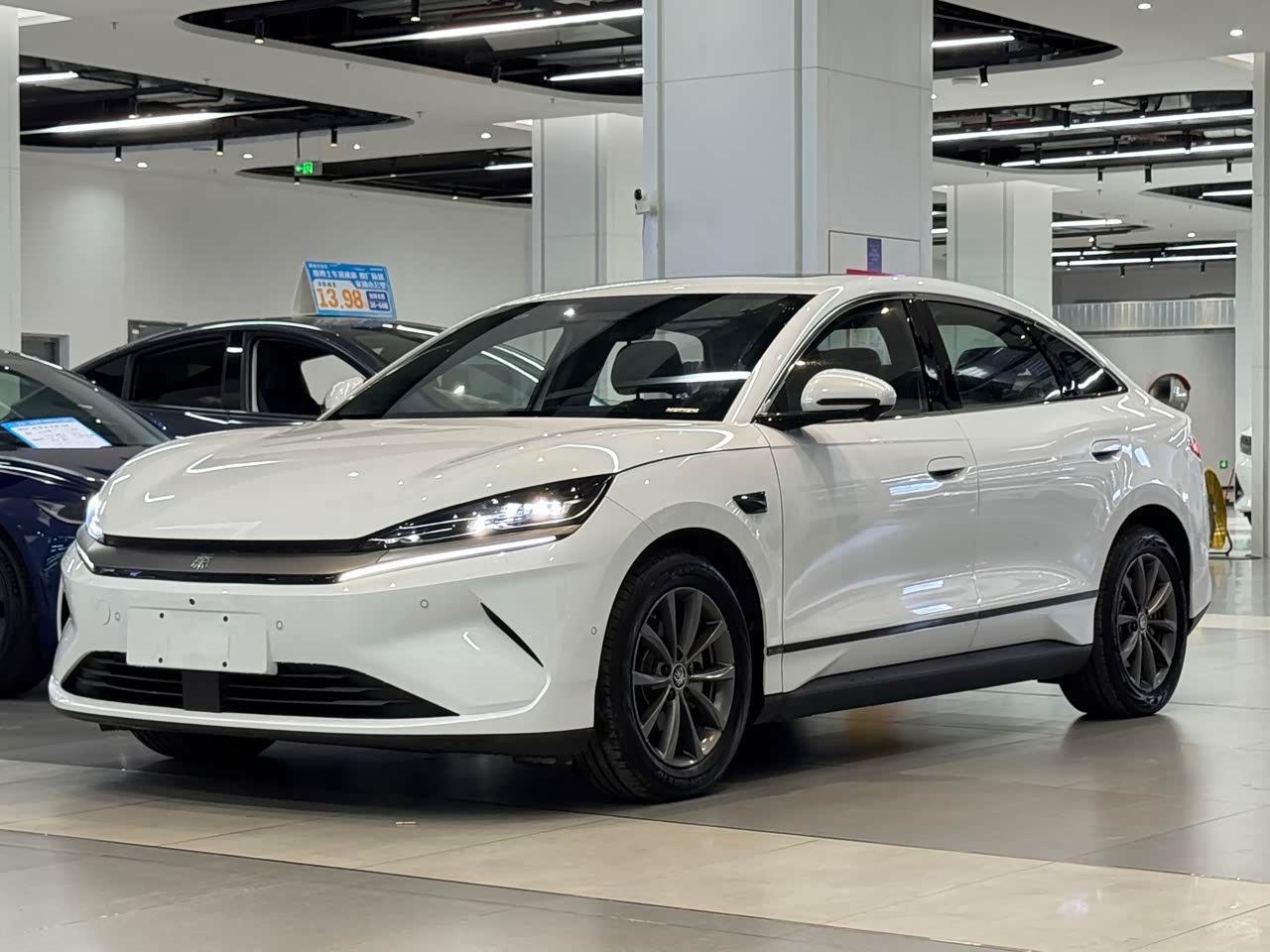 Qin L 2025 EV 545KM