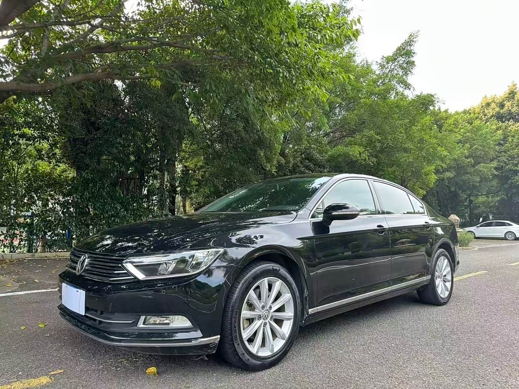 Magotan 2018 330TSI DSG Leading