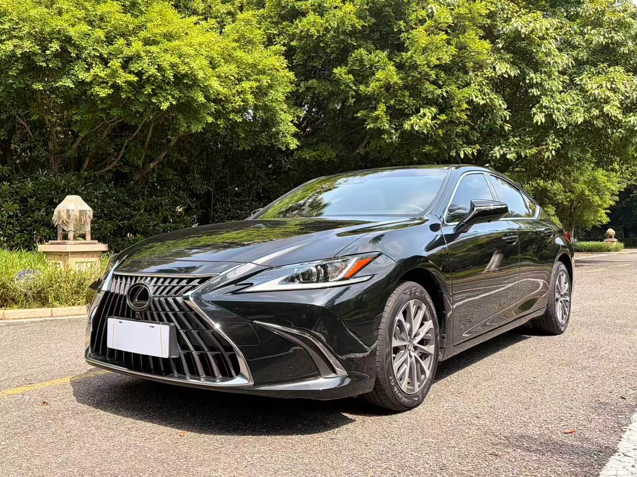 LexusES 2022 200 Excellence
