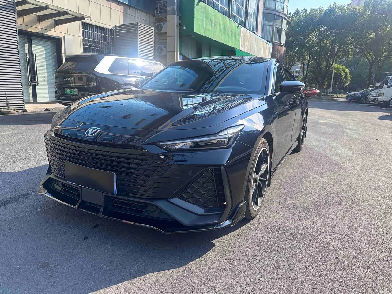 UNI-V 2022 2.0T