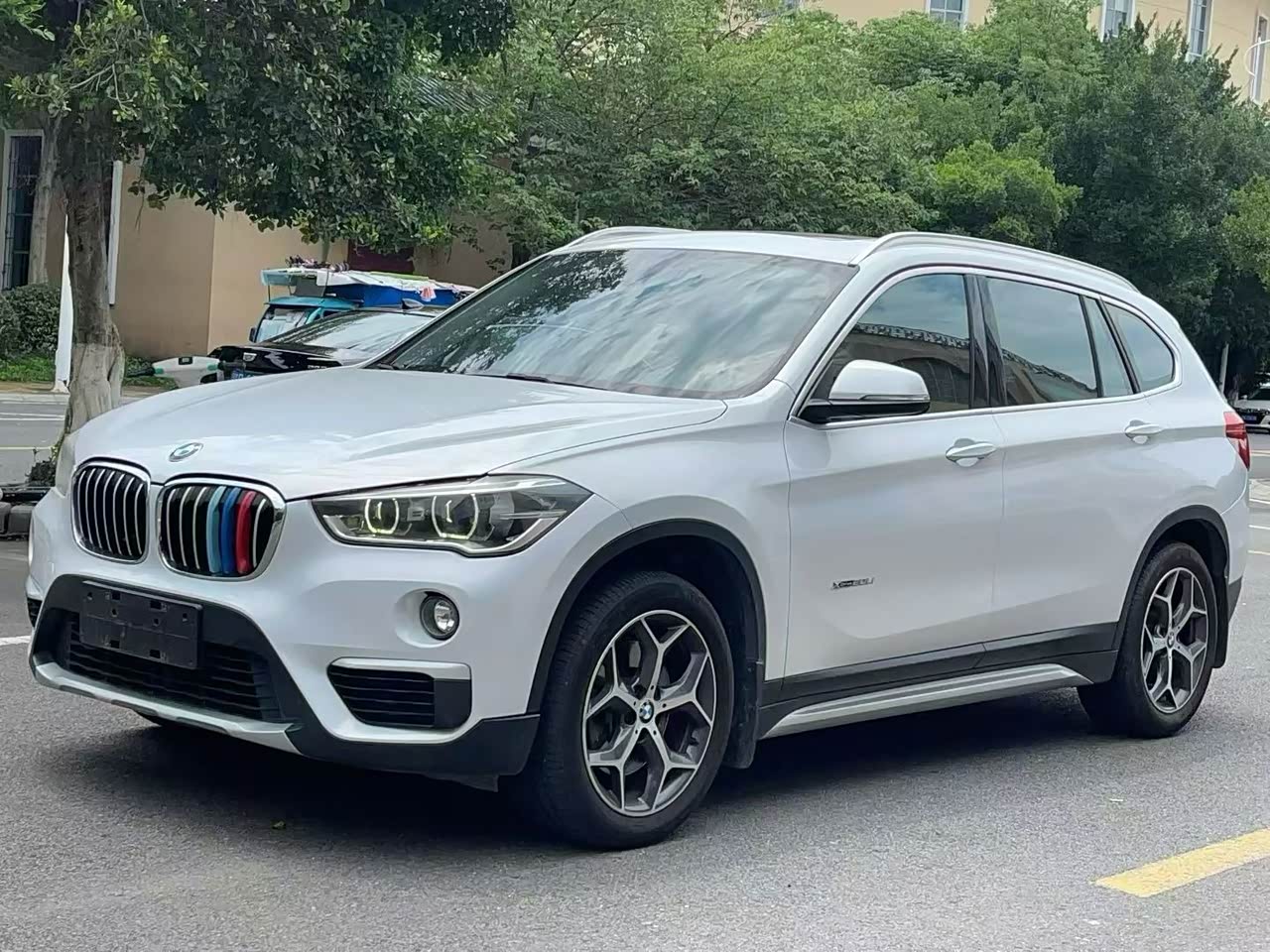 BMWX1 2018 xDrive20Li Exclusive