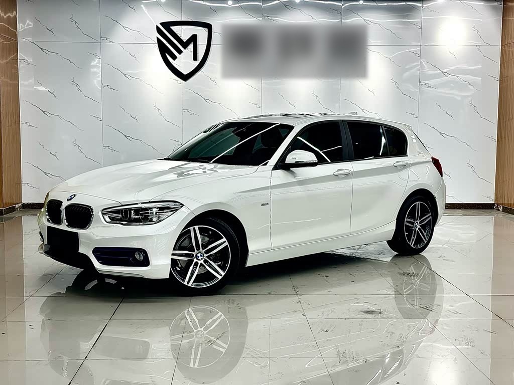 1 Series Imported 2015 118i Leading