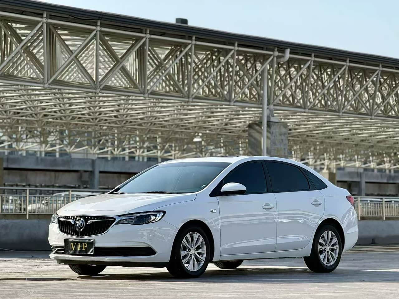 Excelle 2021 Facelift Classic 1.5L AT Elite