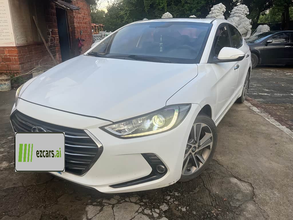 Elantra 2016 1.6L AT Smart Elite