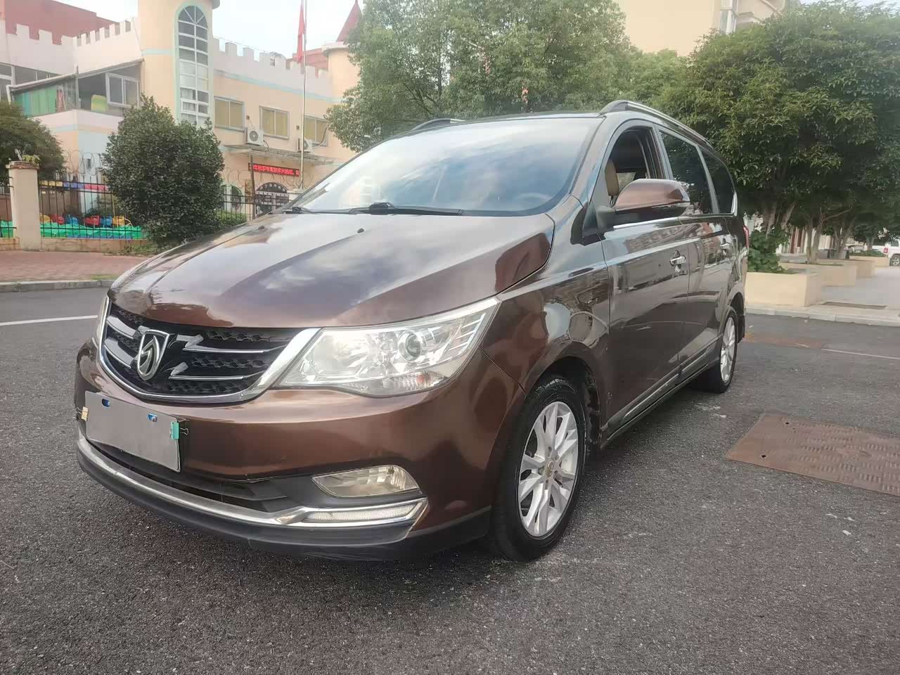 730 2016 1.5L MT Luxury 7-Seater