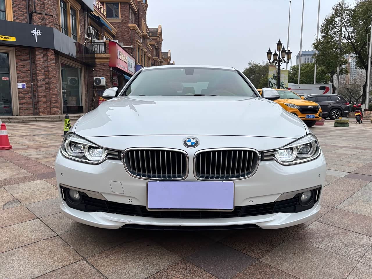 BMW3 Series 2018 320Li Fashion