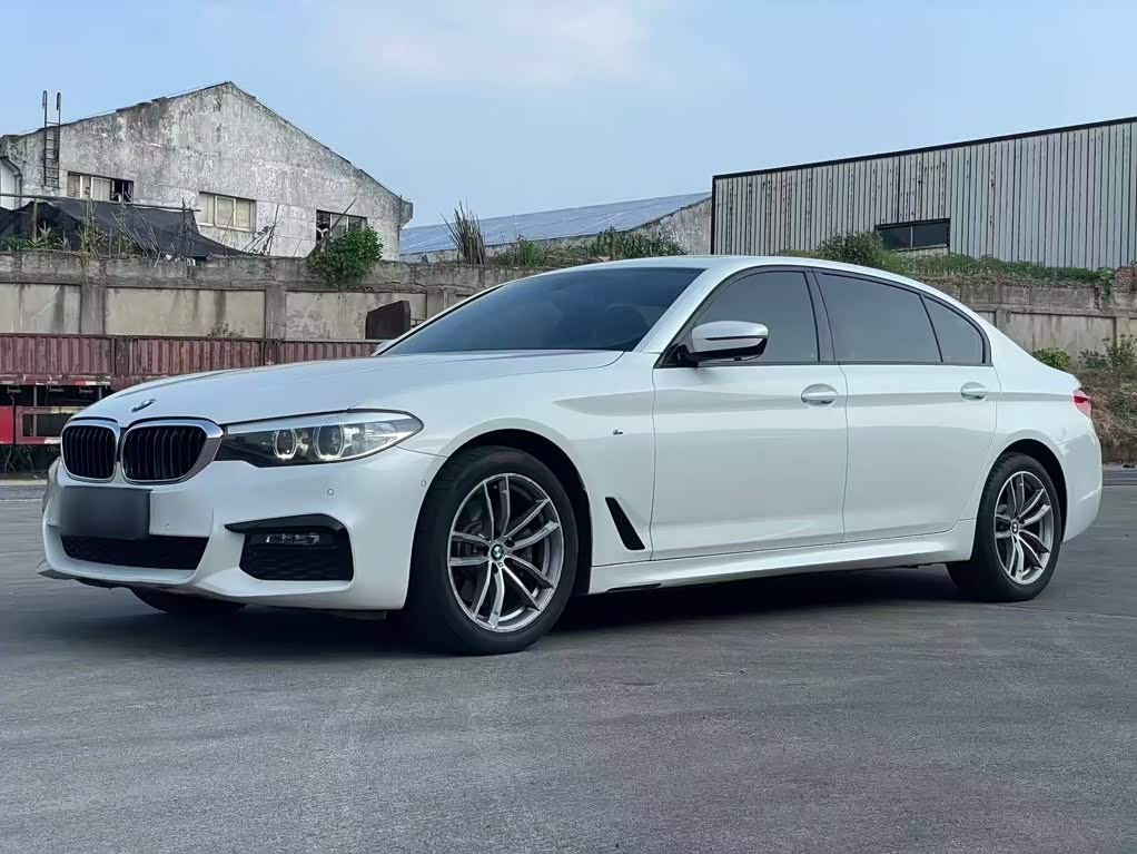 BMW5 Series 2019 525Li M Sport Package