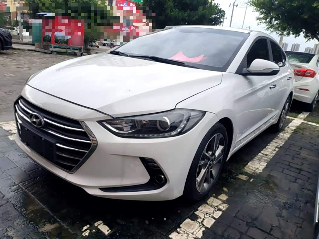 Elantra 2018 1.6L AT 15 Special