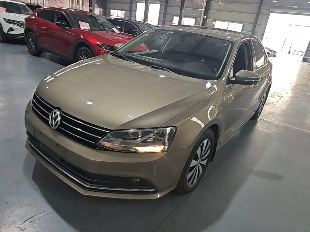 Sagitar 2018 180TSI DSG Exclusive
