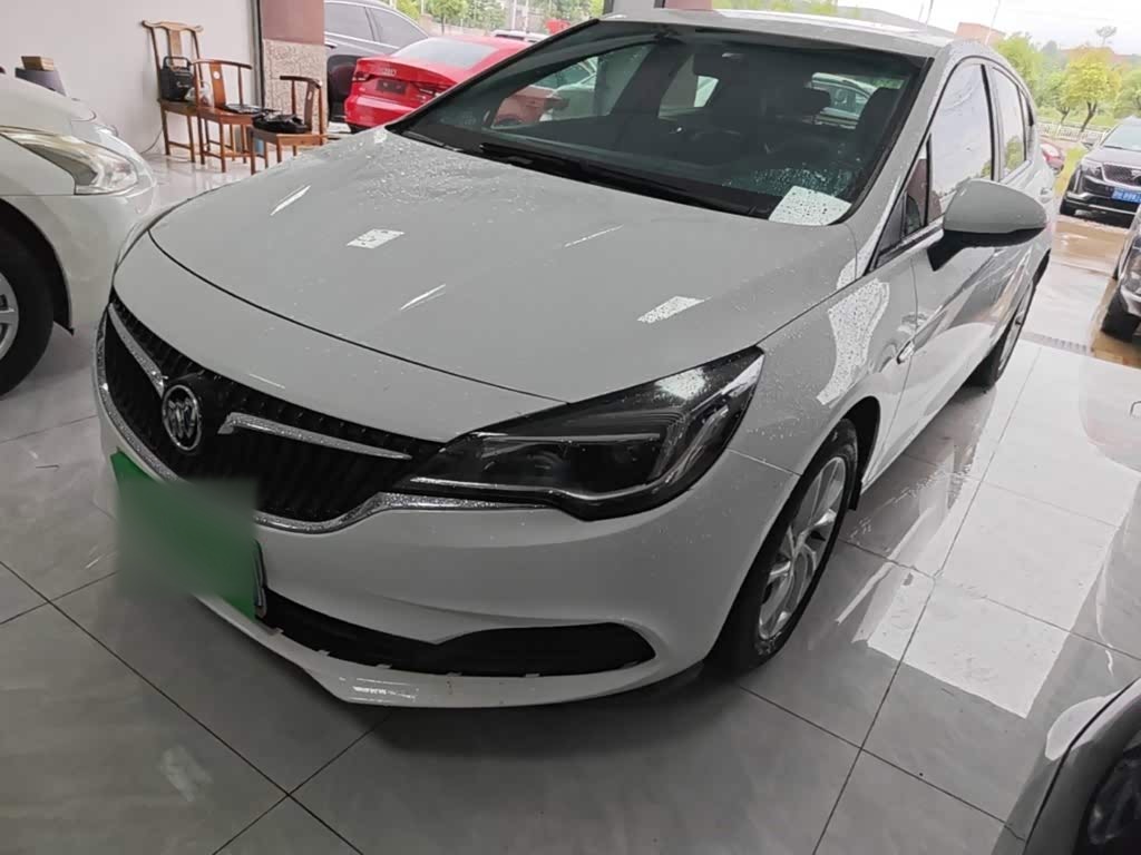 Verano 2018 Hatchback 15S AT Progressive