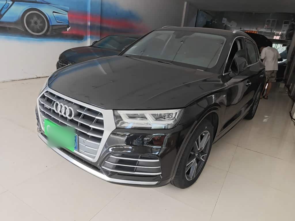 AudiQ5L 2020 Facelift 40 TFSI Fashion