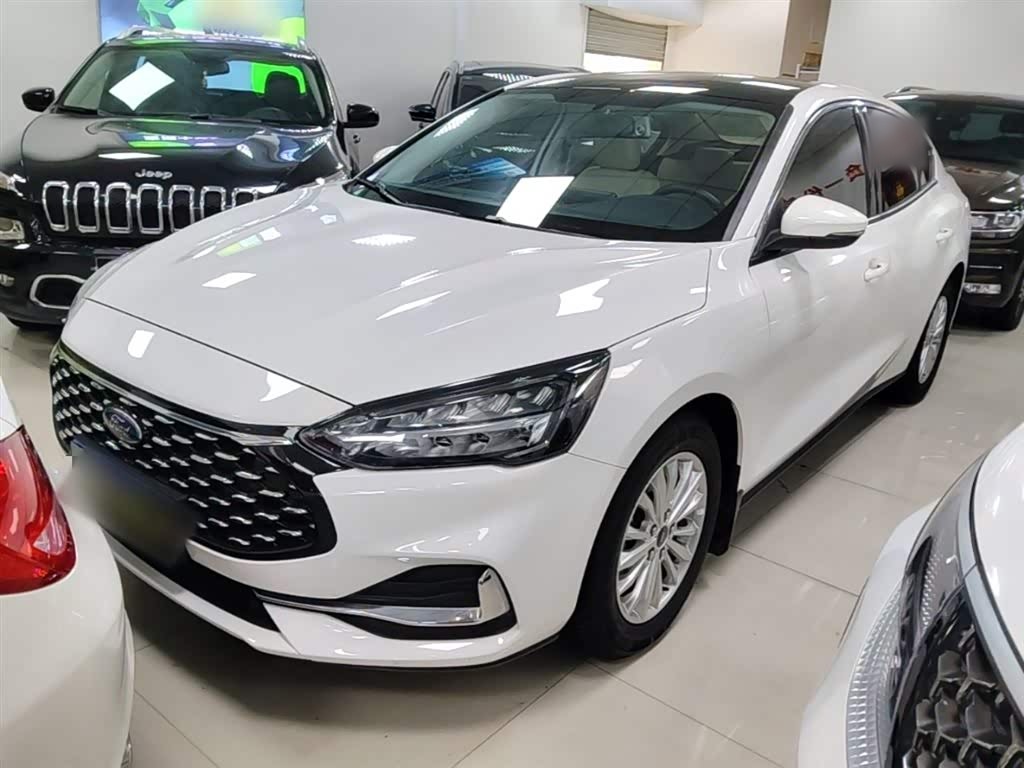 Focus 2021 Sedan EcoBoost 180 AT