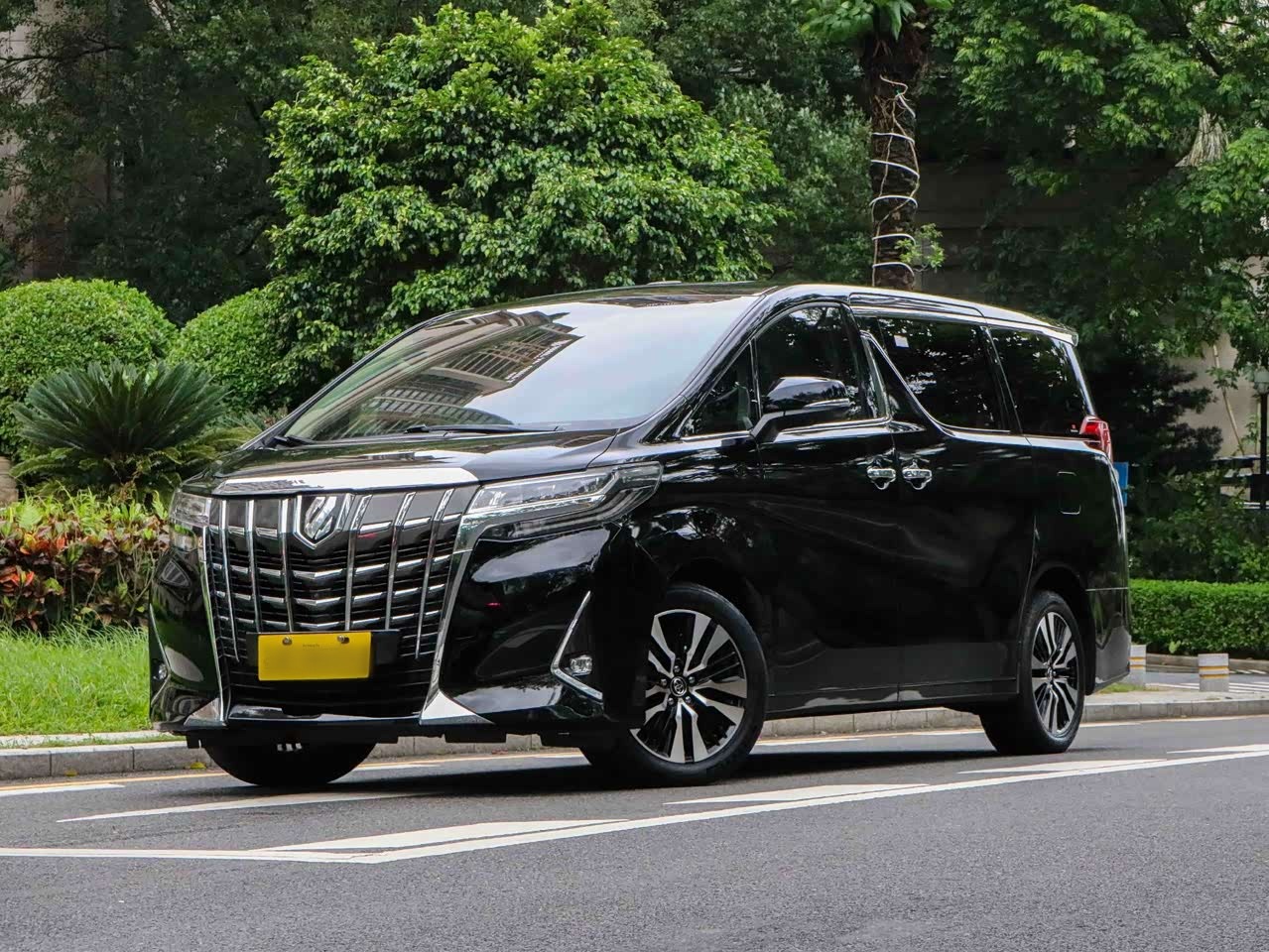 Alphard 2018 Facelift 3.5L Premium