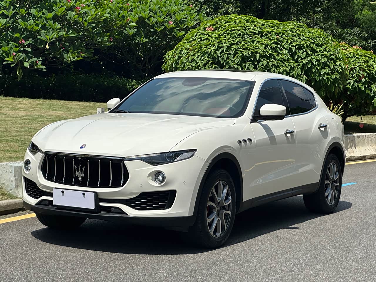 Levante 2020 3.0T Standard