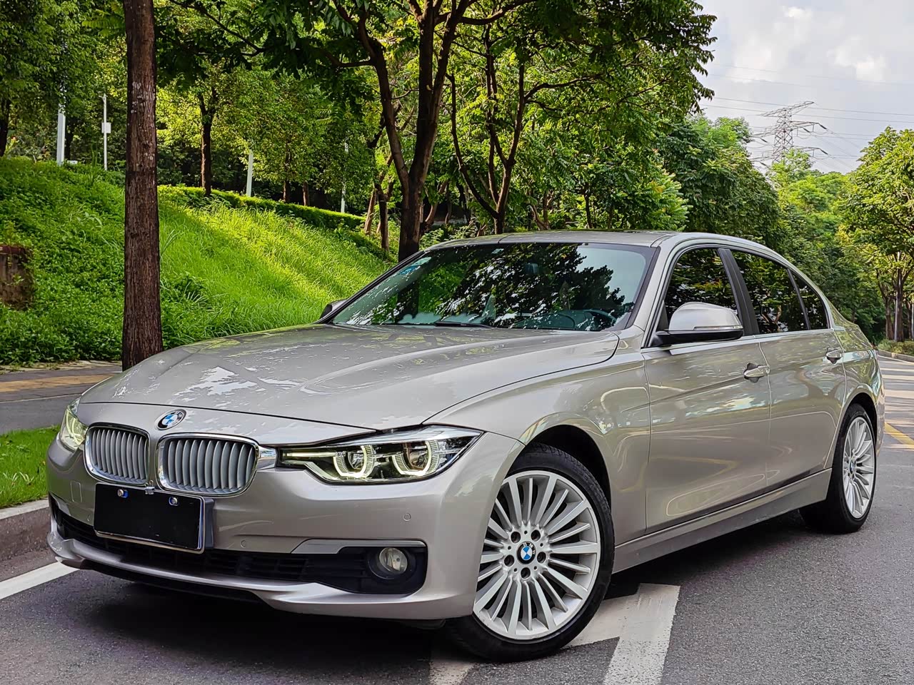 BMW3 Series 2018 320Li Fashion
