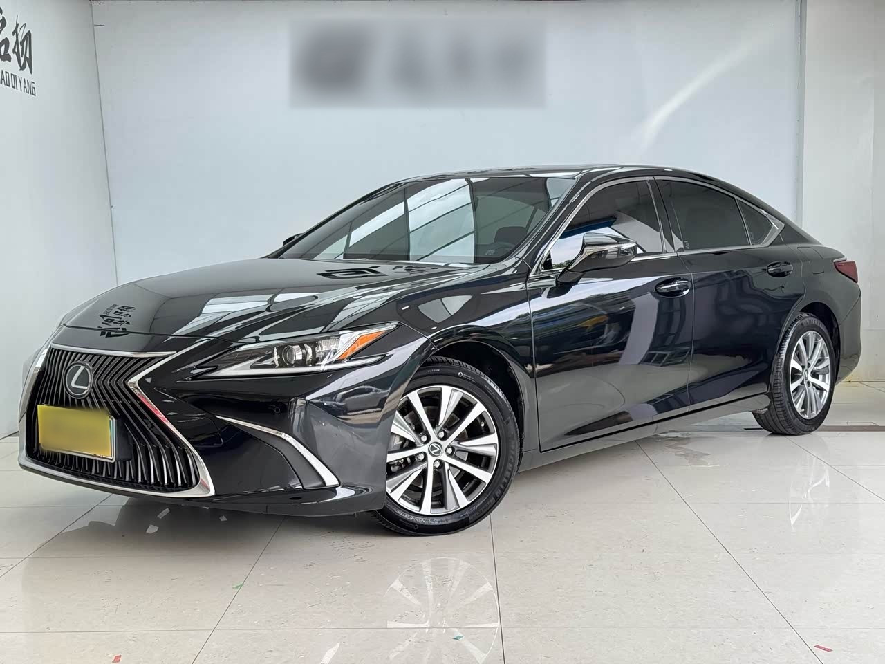LexusES 2020 200 Excellence
