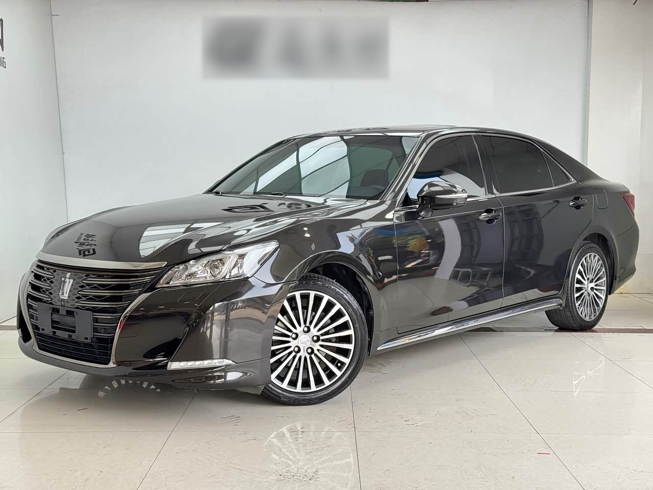 Crown 2018 2.0T Sport