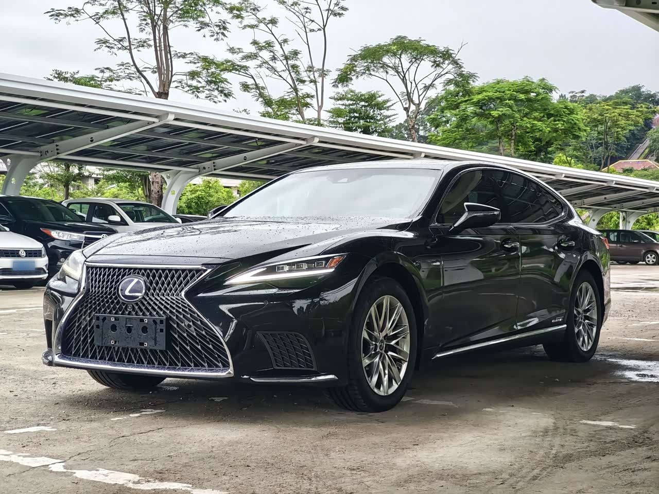 LexusLS 2021 500h Luxury
