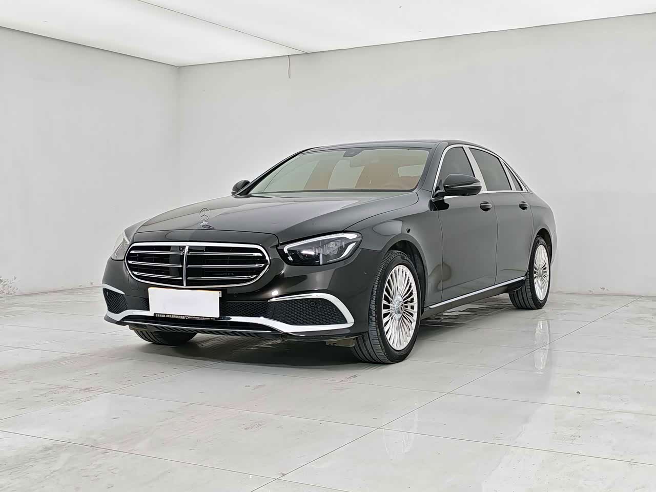 Mercedes-BenzE-Class 2023 Facelift E 300 L Fashion