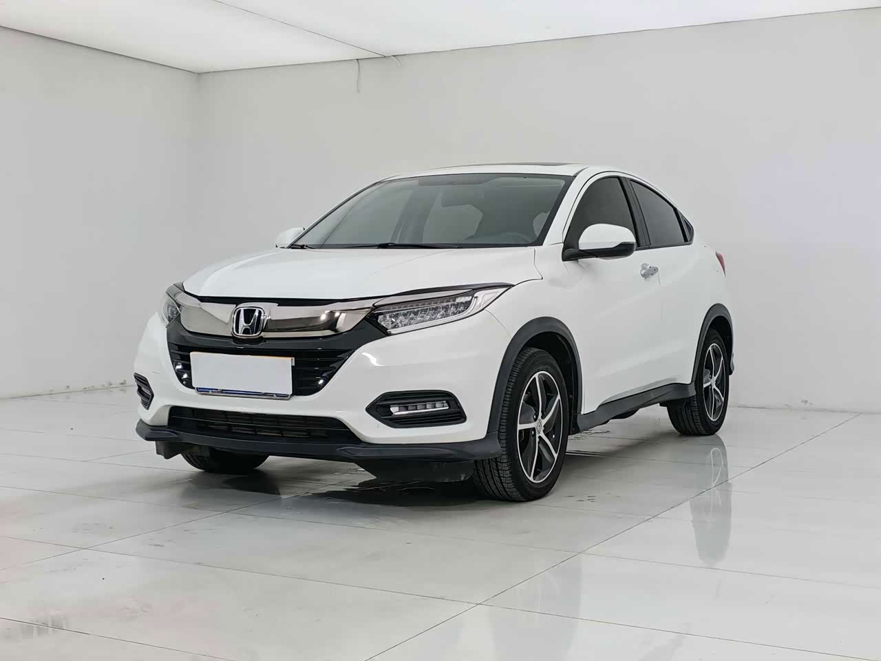 Vezel 2019 220 TURBO CVTLuxury China VI