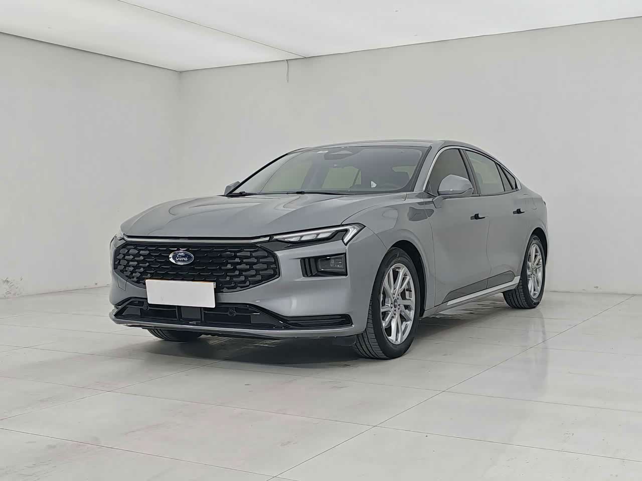 Mondeo 2023 EcoBoost 180 Luxury