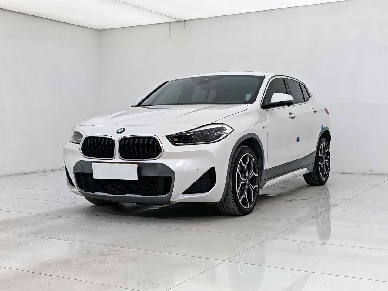 BMWX2 2021 sDrive25i Exclusive M Off-road