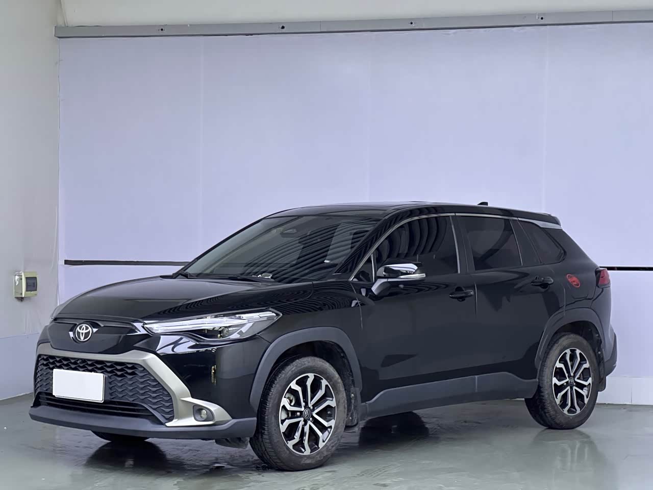 Frontlander 2024 2.0L CVTLuxury