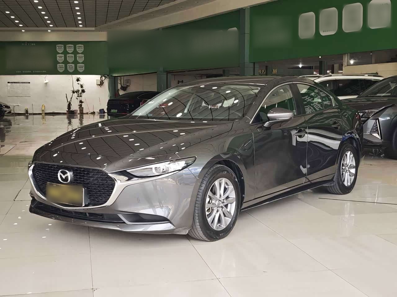 Mazda3 Axela 2023 2.0L AT