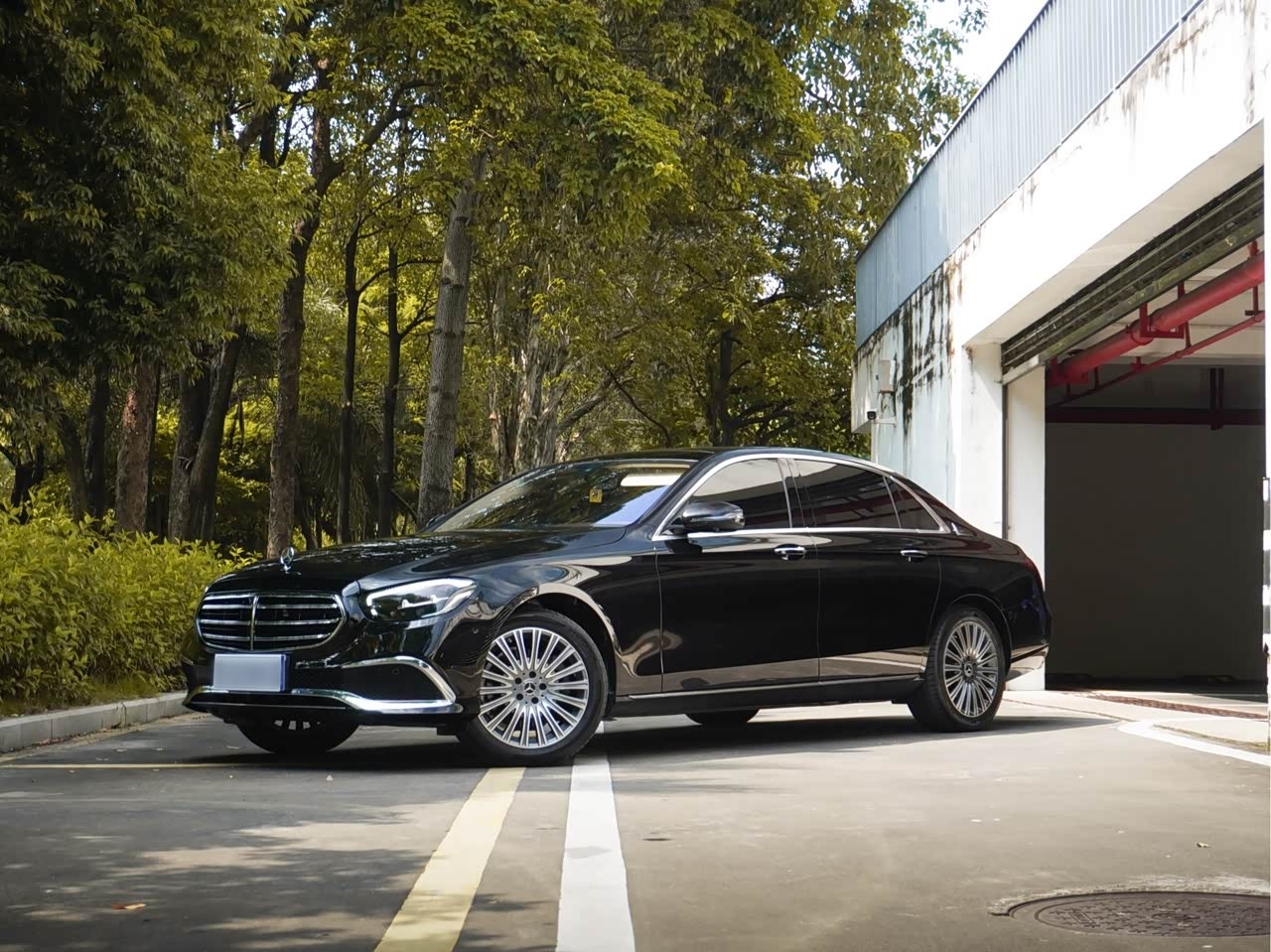Mercedes-BenzE-Class 2021 E 300 L Luxury
